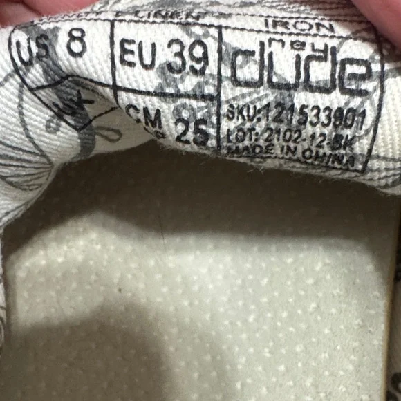 Hey Dude Women’s Textured Gray Loafers - Picture 4 of 4